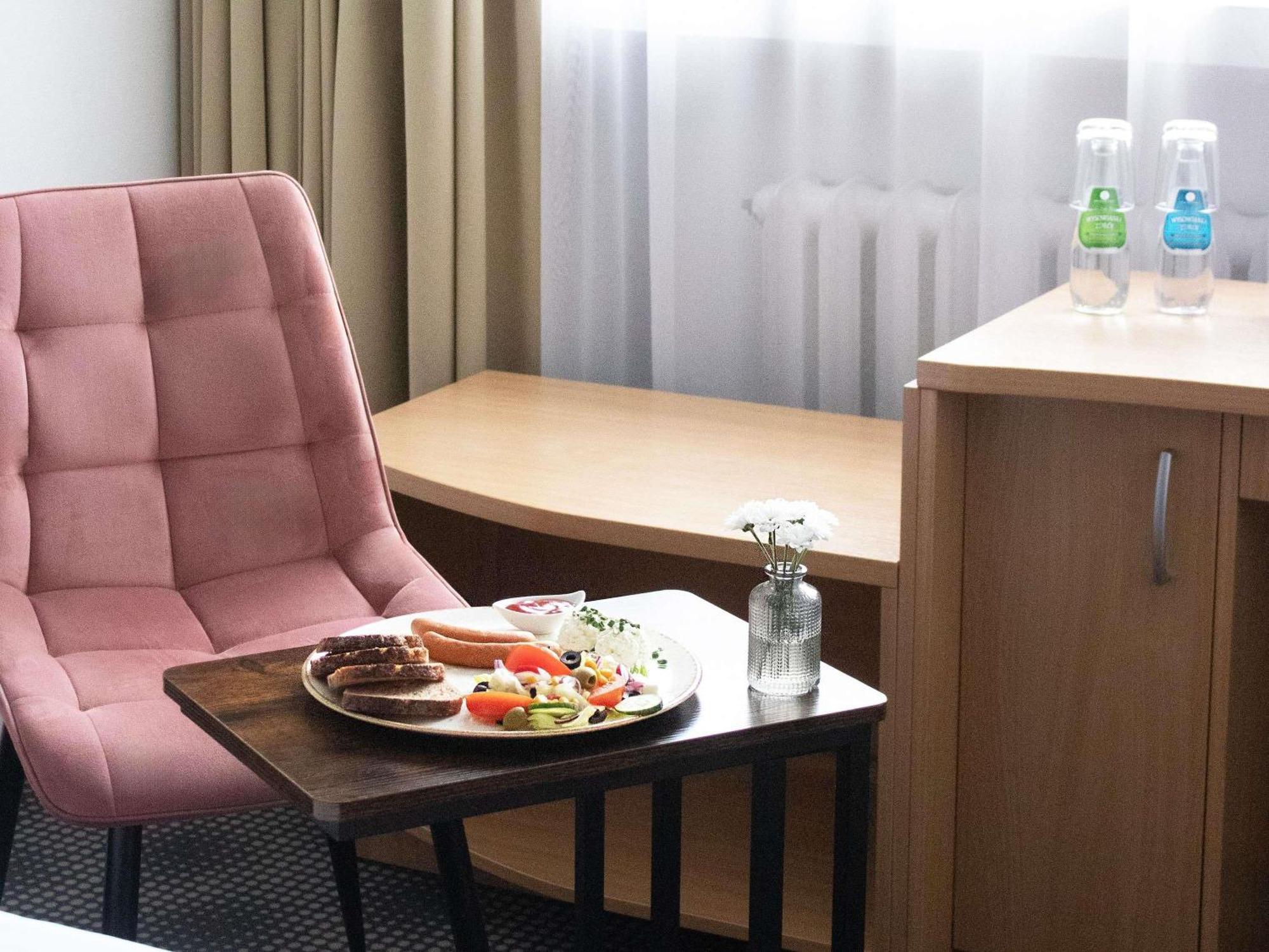 Ibis Styles Bielsko Biala Hotel Exterior foto