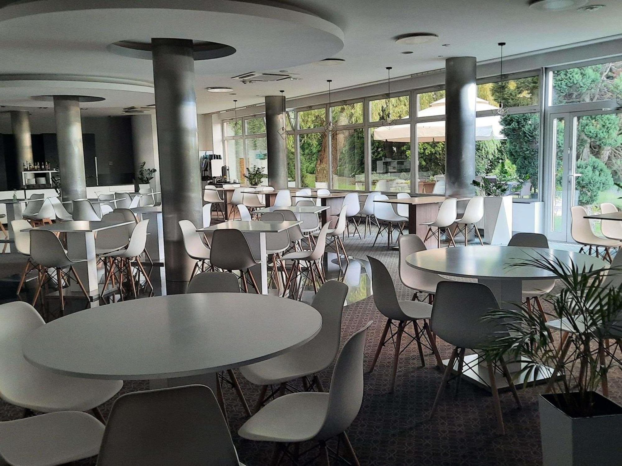 Ibis Styles Bielsko Biala Hotel Exterior foto